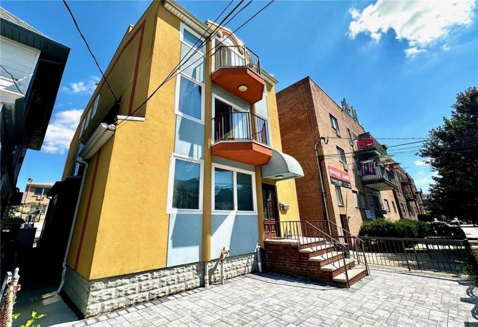 2321 83rd Street, Brooklyn, New York 11214, 7 Bedrooms Bedrooms, ,6 BathroomsBathrooms,Residential,For Sale,83rd,485833