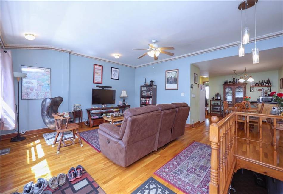 1131 61st Street, Brooklyn, New York 11219, 2 Bedrooms Bedrooms, ,1 BathroomBathrooms,Residential,For Sale,61st,485895