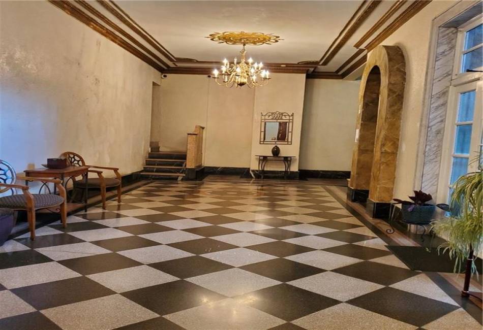 680 81st Street, Brooklyn, New York 11228, 1 Bedroom Bedrooms, ,1 BathroomBathrooms,Residential,For Sale,81st,485914