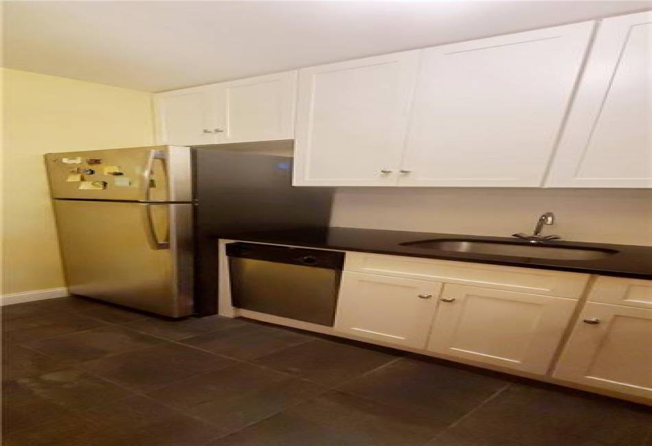 680 81st Street, Brooklyn, New York 11228, 1 Bedroom Bedrooms, ,1 BathroomBathrooms,Residential,For Sale,81st,485914
