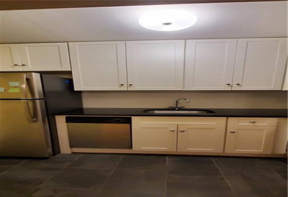 680 81st Street, Brooklyn, New York 11228, 1 Bedroom Bedrooms, ,1 BathroomBathrooms,Residential,For Sale,81st,485914