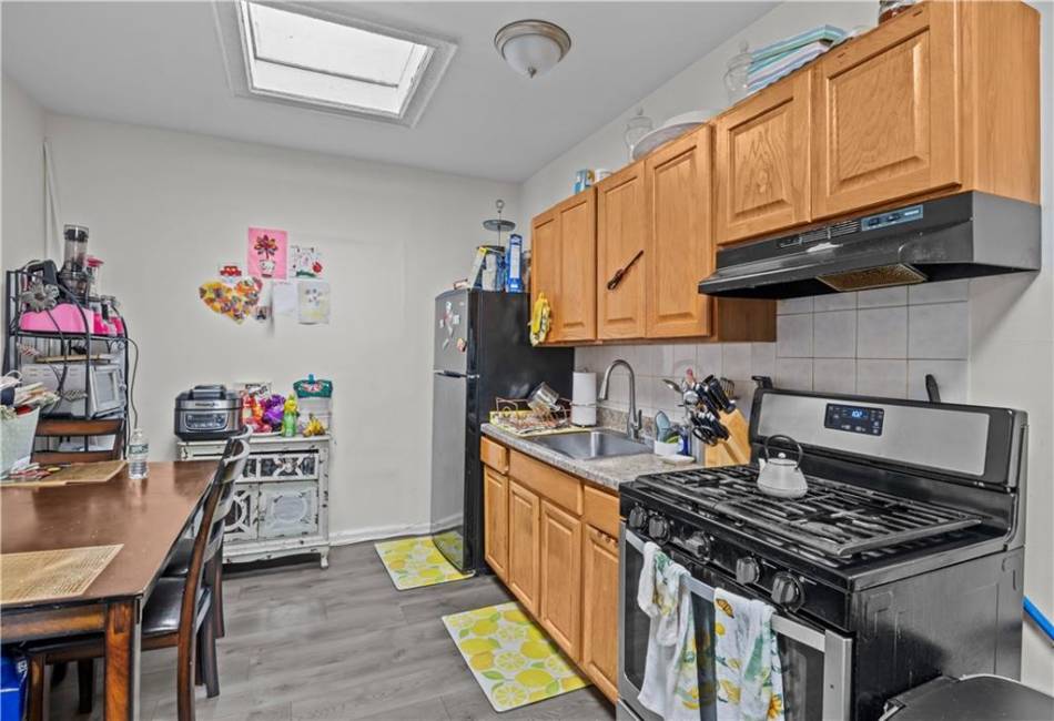 4820 Avenue N, Brooklyn, New York 11234, ,Mixed Use,For Sale,Avenue N,485948