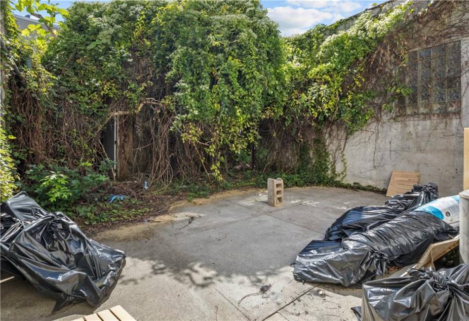 4820 Avenue N, Brooklyn, New York 11234, ,Mixed Use,For Sale,Avenue N,485948