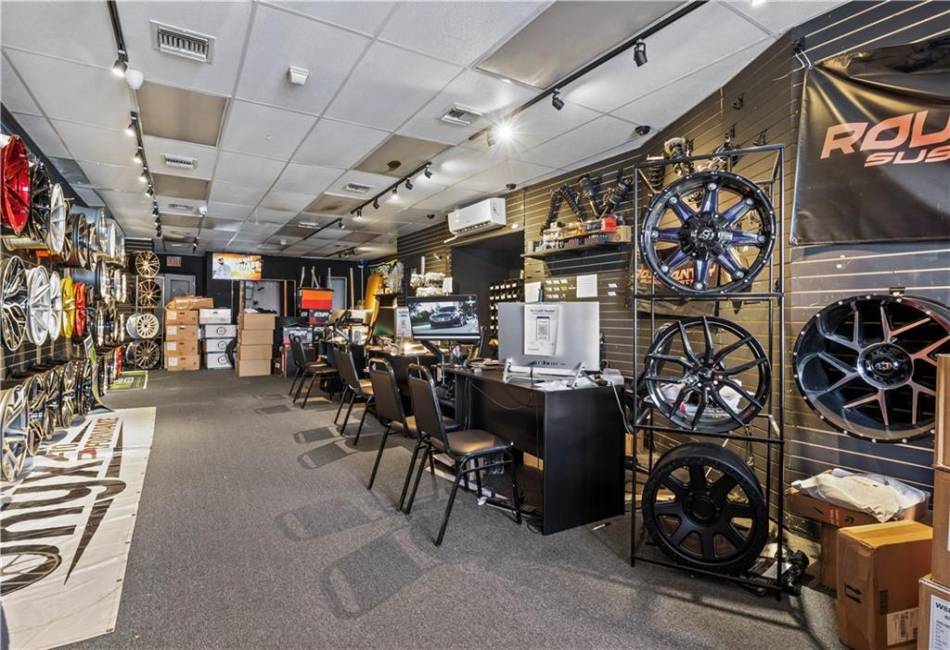 4820 Avenue N, Brooklyn, New York 11234, ,Mixed Use,For Sale,Avenue N,485948