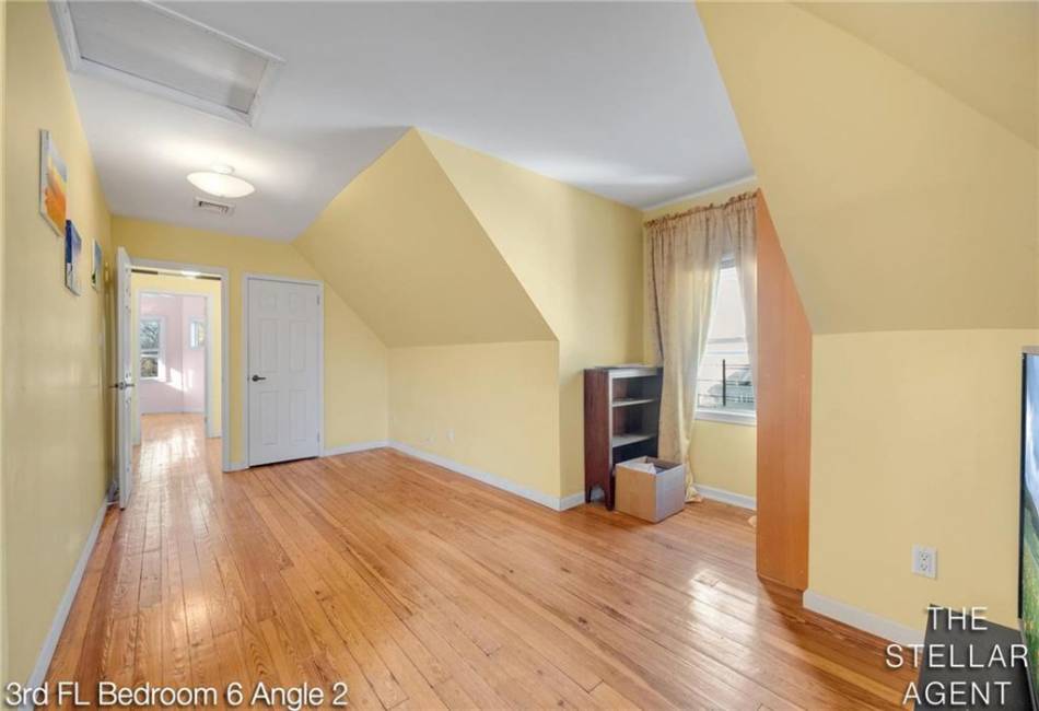 2116 Voorhies Avenue, Brooklyn, New York 11235, 6 Bedrooms Bedrooms, ,3.5 BathroomsBathrooms,Residential,For Sale,Voorhies,480930