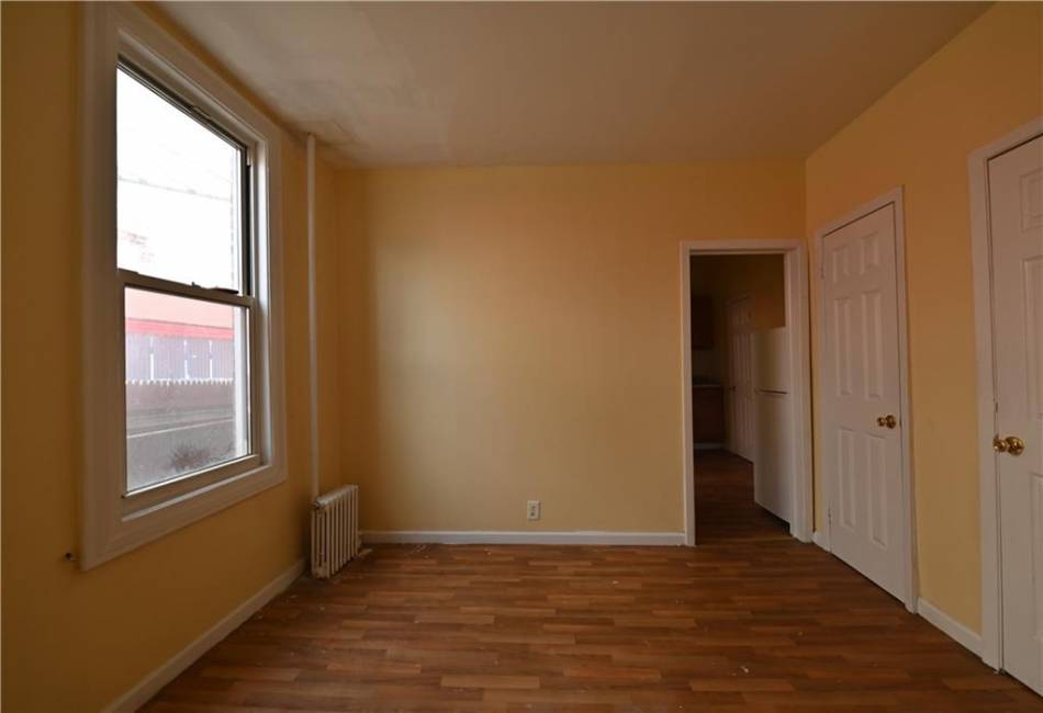 142 Neptune Avenue, Brooklyn, New York 11235, ,Mixed Use,For Sale,Neptune,485410