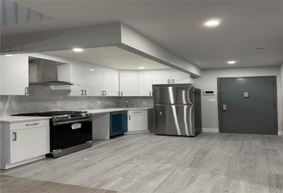 228 55th Street, Brooklyn, New York 11220, 1 Bedroom Bedrooms, ,1 BathroomBathrooms,Residential,For Sale,55th,486180