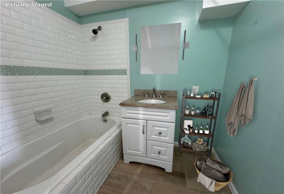 129 Beach 118th Street, Rockaway Park, New York 11694, ,1 BathroomBathrooms,Residential,For Sale,Beach 118th,486262
