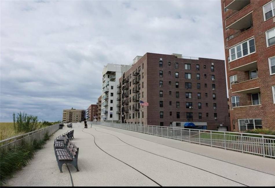 129 Beach 118th Street, Rockaway Park, New York 11694, ,1 BathroomBathrooms,Residential,For Sale,Beach 118th,486262