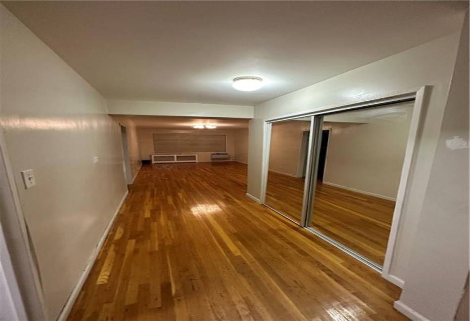 92-30 56th Avenue, Elmhurst, New York 11373, 1 Bedroom Bedrooms, ,1 BathroomBathrooms,Residential,For Sale,56th,486265