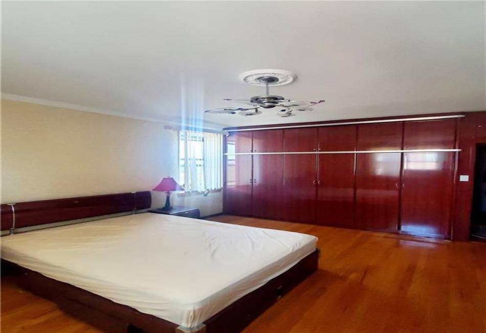 2375 Ocean Avenue, Brooklyn, New York 11229, 1 Bedroom Bedrooms, ,1 BathroomBathrooms,Residential,For Sale,Ocean,486325