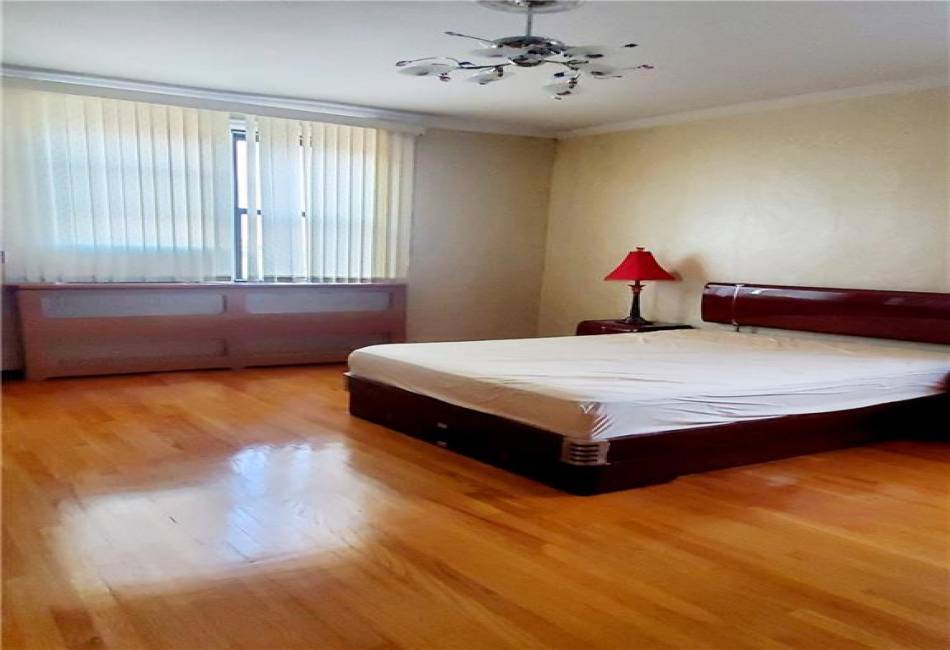 2375 Ocean Avenue, Brooklyn, New York 11229, 1 Bedroom Bedrooms, ,1 BathroomBathrooms,Residential,For Sale,Ocean,486325