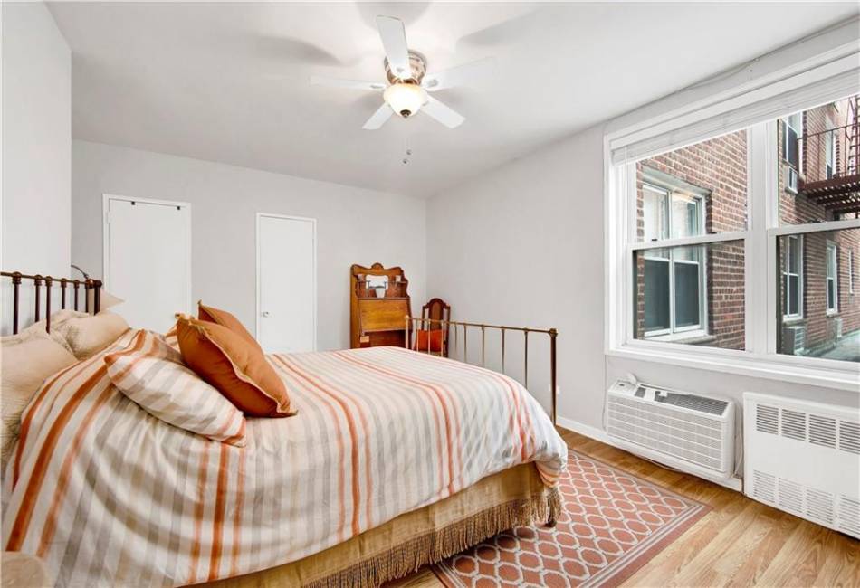 9411 Shore Road, Brooklyn, New York 11209, 1 Bedroom Bedrooms, ,1 BathroomBathrooms,Residential,For Sale,Shore,486378