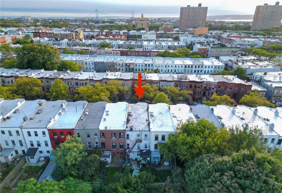 429 58th Street, Brooklyn, New York 11220, 10 Bedrooms Bedrooms, ,Residential,For Sale,58th,486409