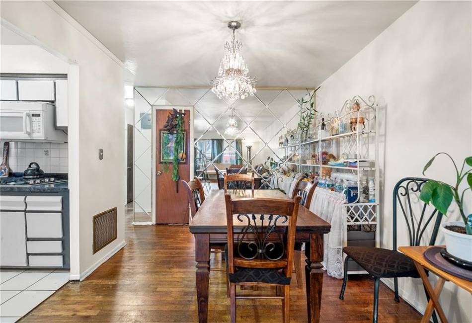 142-16 130th Avenue, Jamaica, New York 11436, 6 Bedrooms Bedrooms, ,3 BathroomsBathrooms,Residential,For Sale,130th,480725