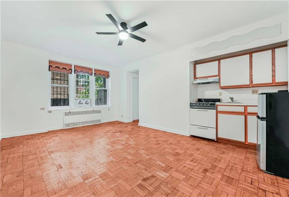 9430 Ridge Boulevard, Brooklyn, New York 11209, ,1 BathroomBathrooms,Residential,For Sale,Ridge,486323