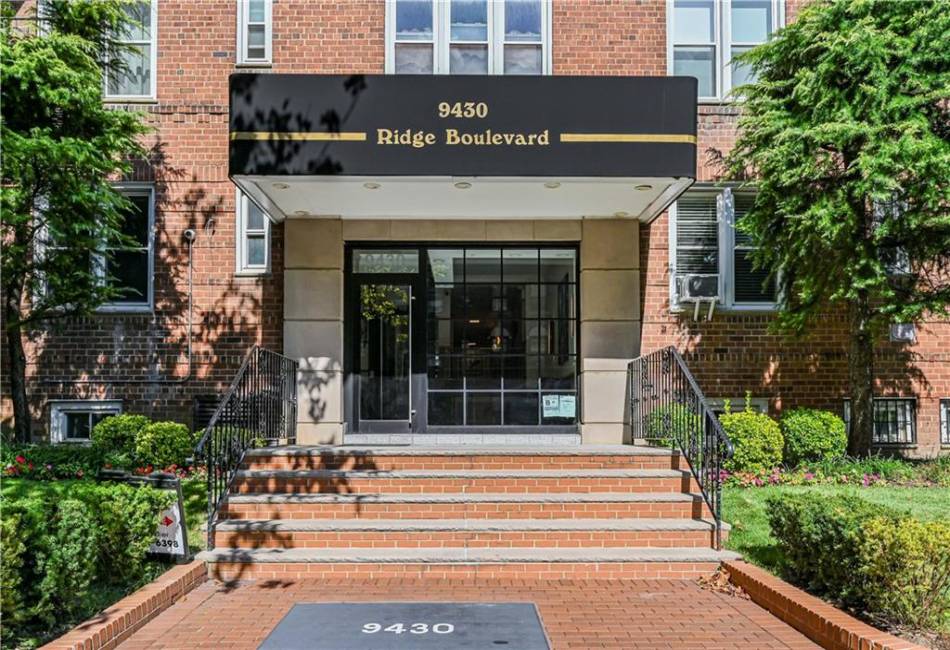 9430 Ridge Boulevard, Brooklyn, New York 11209, ,1 BathroomBathrooms,Residential,For Sale,Ridge,486323