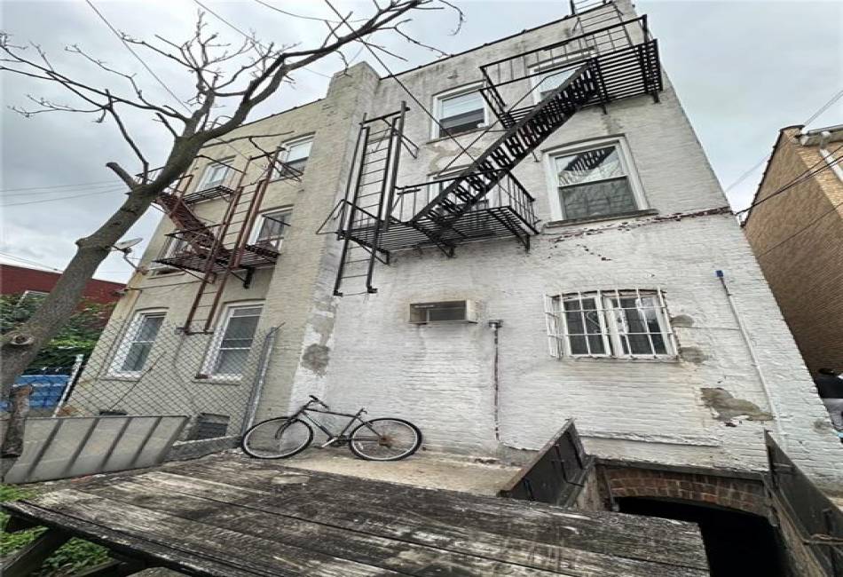 1418 66th Street, Brooklyn, New York 11204, 11 Bedrooms Bedrooms, ,6 BathroomsBathrooms,Residential,For Sale,66th,486474