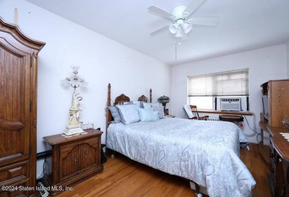 1735 70th Street, Brooklyn, New York 11204, ,Residential,For Sale,70th,486503