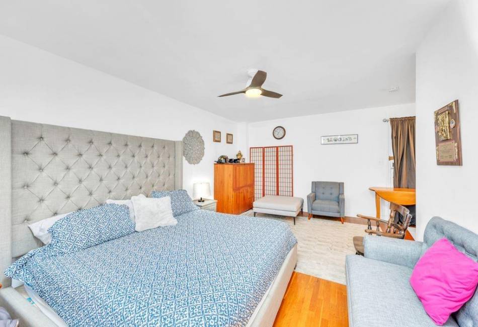 9201 Shore Road, Brooklyn, New York 11209, 3 Bedrooms Bedrooms, ,2 BathroomsBathrooms,Residential,For Sale,Shore,486389