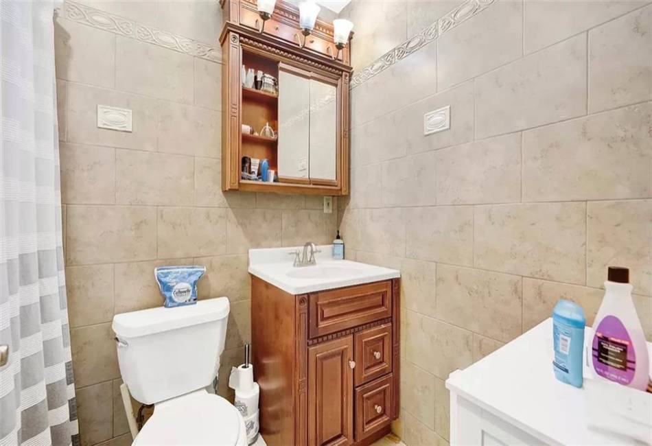 119 Bay 41st Street, Brooklyn, New York 11214, 3 Bedrooms Bedrooms, ,2 BathroomsBathrooms,Residential,For Sale,Bay 41st,486508