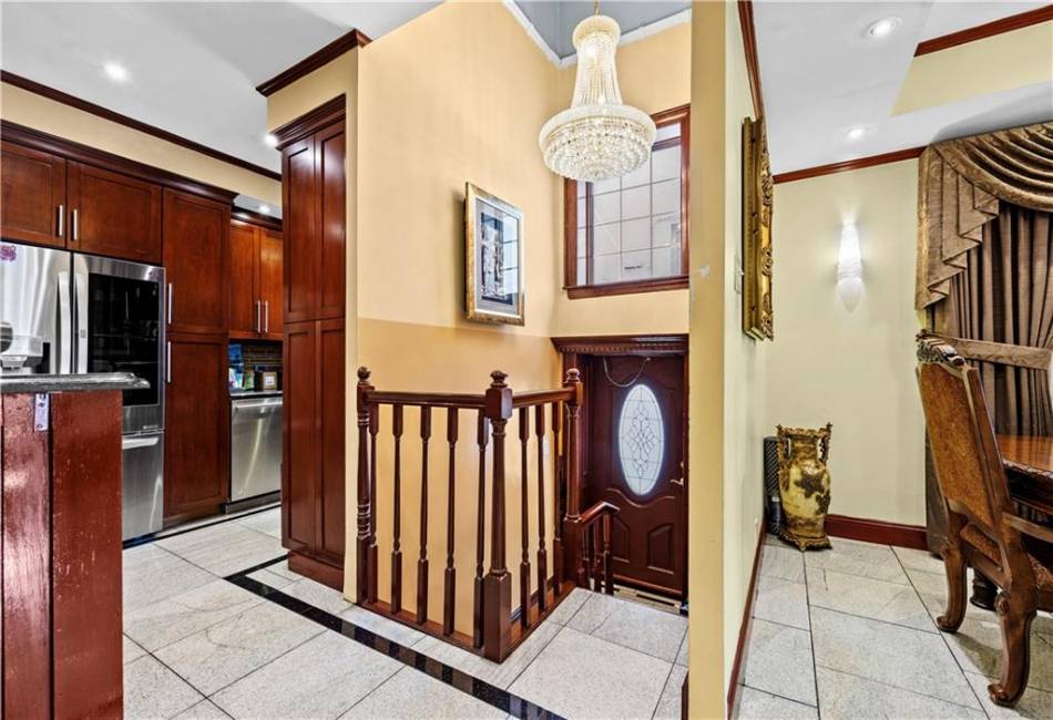 949 78th Street, Brooklyn, New York 11228, 7 Bedrooms Bedrooms, ,3 BathroomsBathrooms,Residential,For Sale,78th,486478