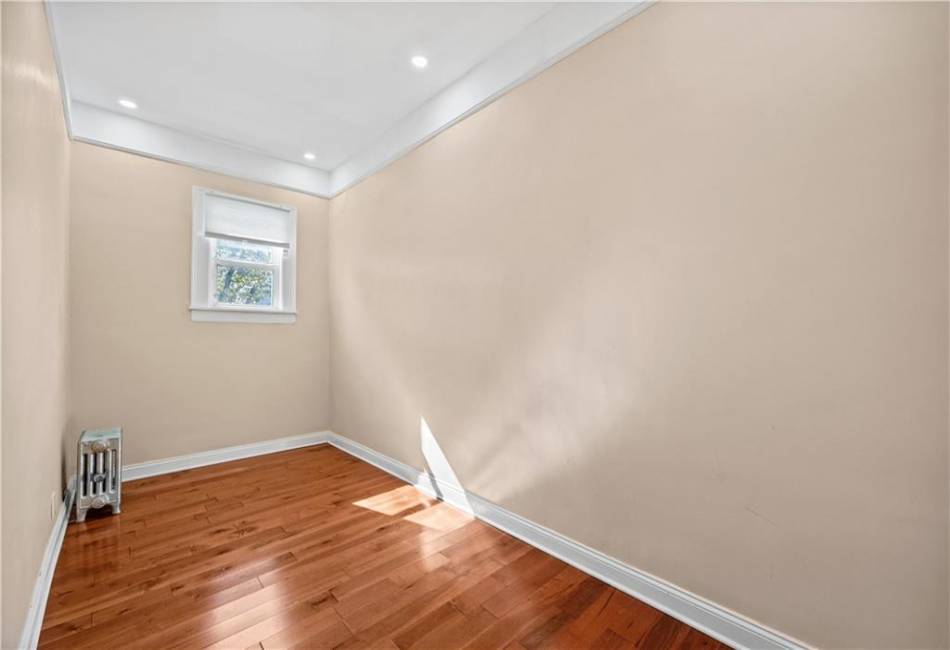 949 78th Street, Brooklyn, New York 11228, 7 Bedrooms Bedrooms, ,3 BathroomsBathrooms,Residential,For Sale,78th,486478