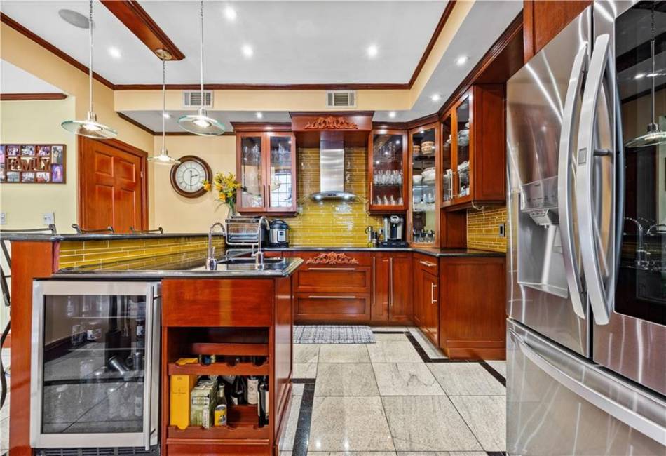 949 78th Street, Brooklyn, New York 11228, 7 Bedrooms Bedrooms, ,3 BathroomsBathrooms,Residential,For Sale,78th,486478