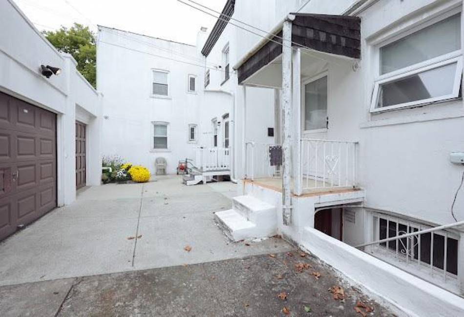 6806 Vista Place, Brooklyn, New York 11220, 3 Bedrooms Bedrooms, ,2 BathroomsBathrooms,Residential,For Sale,Vista,486547