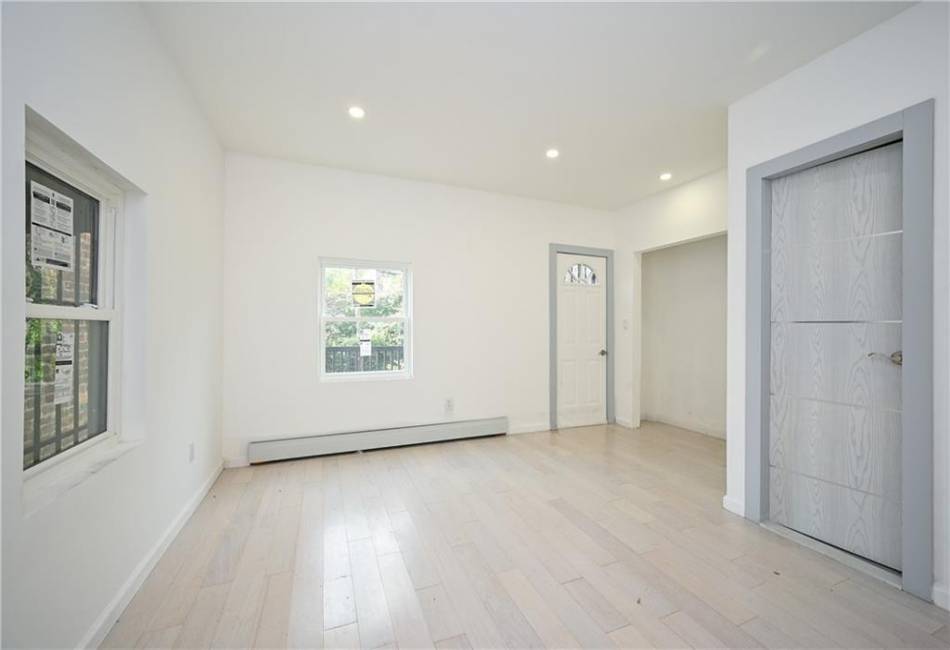 282 39th Street, Brooklyn, New York 11203, 5 Bedrooms Bedrooms, ,Residential,For Sale,39th,486553