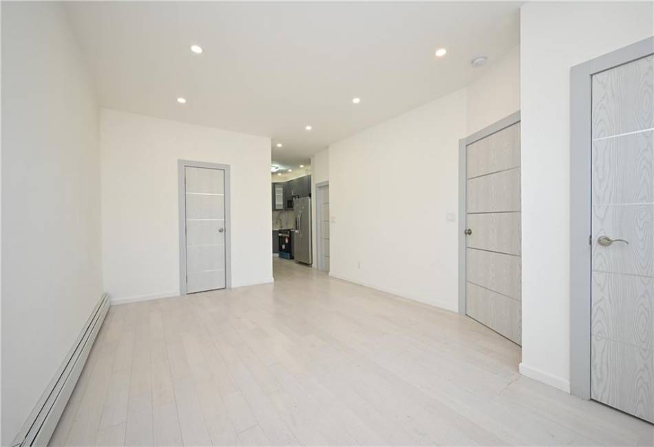 282 39th Street, Brooklyn, New York 11203, 5 Bedrooms Bedrooms, ,Residential,For Sale,39th,486553