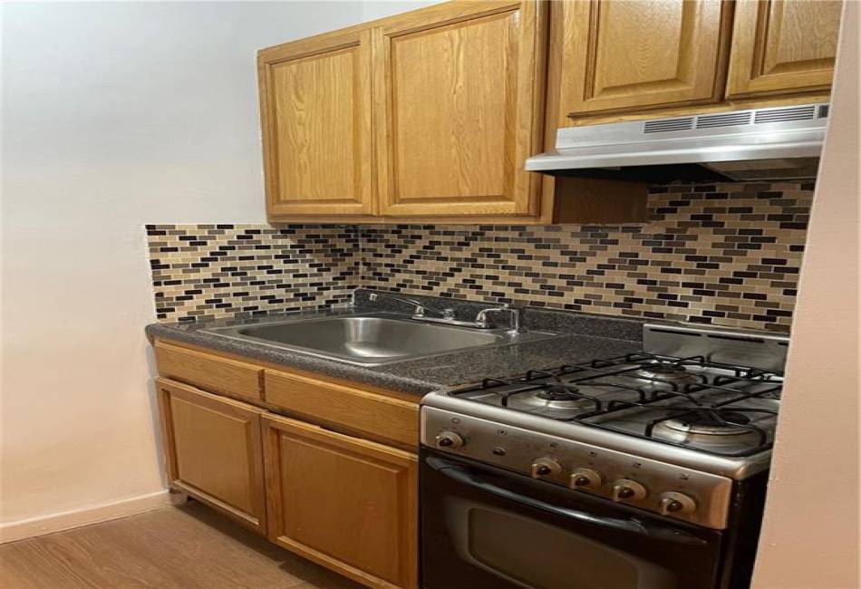 3510 Avenue H, Brooklyn, New York 11210, 1 Bedroom Bedrooms, ,1 BathroomBathrooms,Residential,For Sale,Avenue H,486554