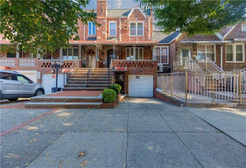 1559 81st Street, Brooklyn, New York 11228, 3 Bedrooms Bedrooms, ,3 BathroomsBathrooms,Residential,For Sale,81st,486561