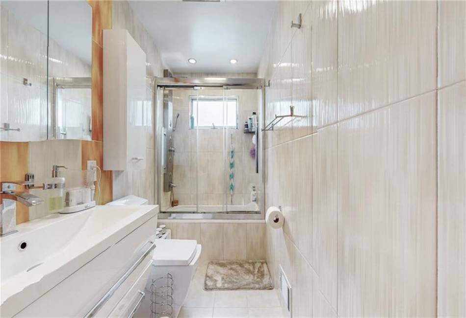 2246 70th Street, Brooklyn, New York 11234, 4 Bedrooms Bedrooms, ,3 BathroomsBathrooms,Residential,For Sale,70th,486575