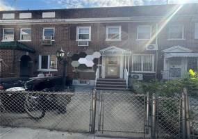 9325 Lafayette Walk, Brooklyn, New York 11209, 3 Bedrooms Bedrooms, ,2 BathroomsBathrooms,Residential,For Sale,Lafayette,486581