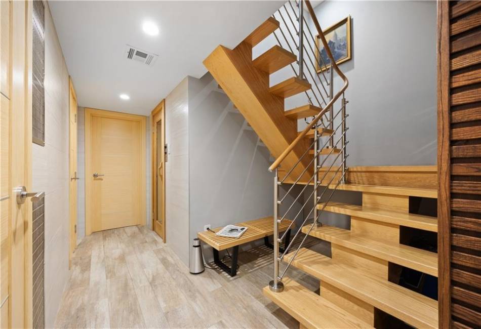 164 Oxford Street, Brooklyn, New York 11235, 3 Bedrooms Bedrooms, ,4 BathroomsBathrooms,Residential,For Sale,Oxford,486583