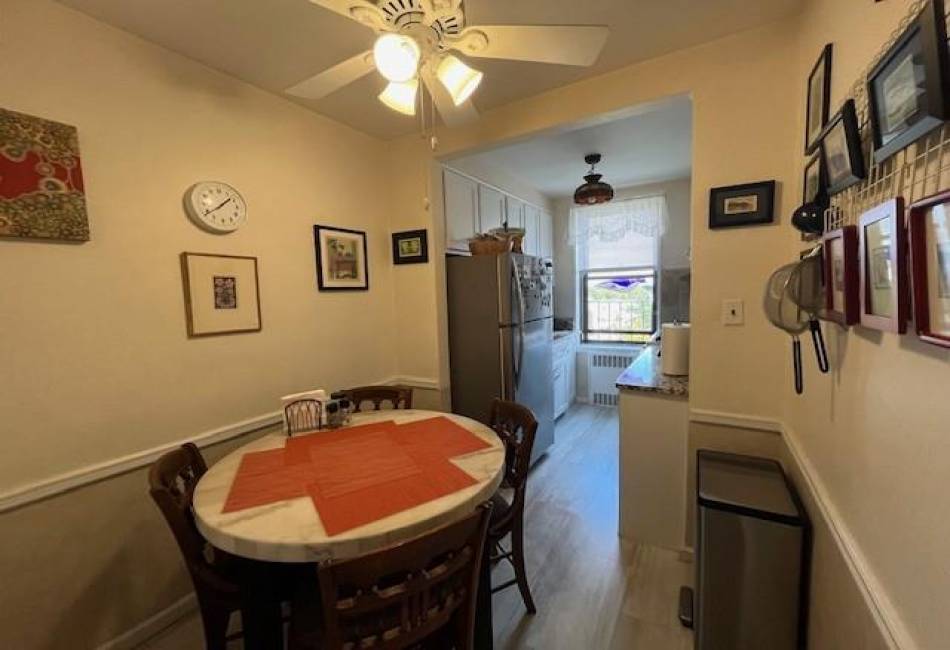 3105 Avenue V, Brooklyn, New York 11229, 3 Bedrooms Bedrooms, ,1 BathroomBathrooms,Residential,For Sale,Avenue V,486596