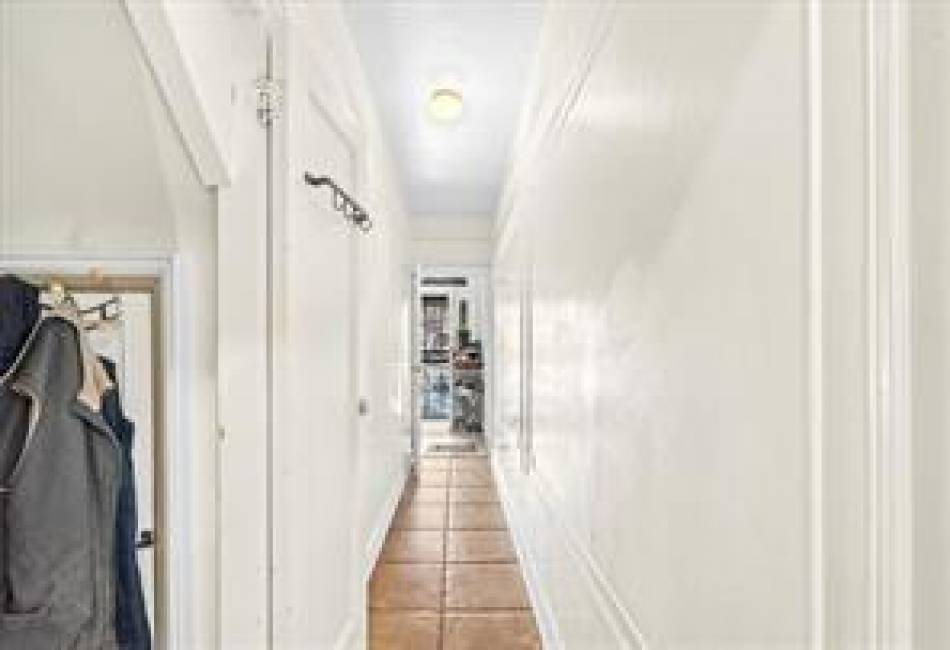 196 Quentin Road, Brooklyn, New York 11223, ,3 BathroomsBathrooms,Residential,For Sale,Quentin,486606