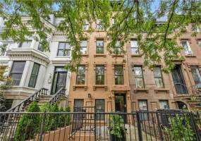 583 Putnam Avenue, Brooklyn, New York 11221, 2 Bedrooms Bedrooms, ,1 BathroomBathrooms,Residential,For Sale,Putnam,486603