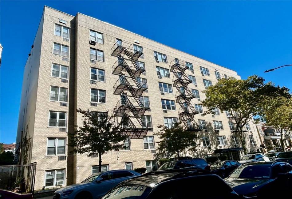 2021 84th Street, Brooklyn, New York 11214, 1 Bedroom Bedrooms, ,1 BathroomBathrooms,Residential,For Sale,84th,486624