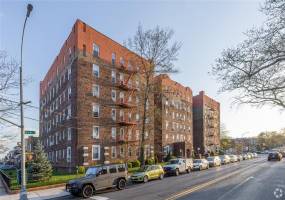 602 Avenue T, Brooklyn, New York 11223, 1 Bedroom Bedrooms, ,1 BathroomBathrooms,Residential,For Sale,Avenue T,486635