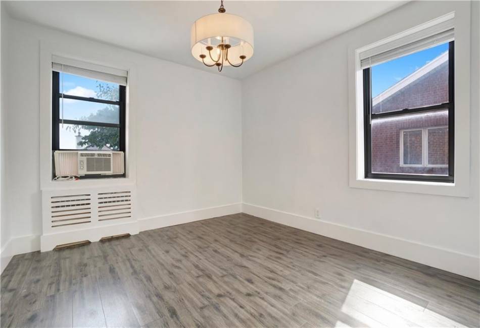 1075 Ocean Parkway, Brooklyn, New York 11230, 3 Bedrooms Bedrooms, ,1 BathroomBathrooms,Residential,For Sale,Ocean,486640