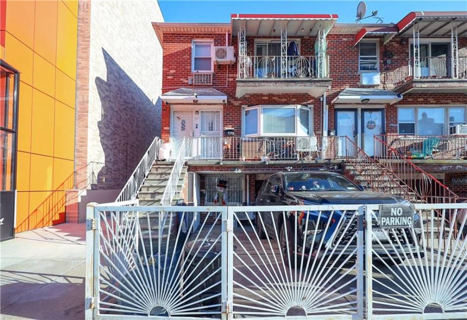 15 Bay 20th Street, Brooklyn, New York 11214, 9 Bedrooms Bedrooms, ,6 BathroomsBathrooms,Residential,For Sale,Bay 20th,486656