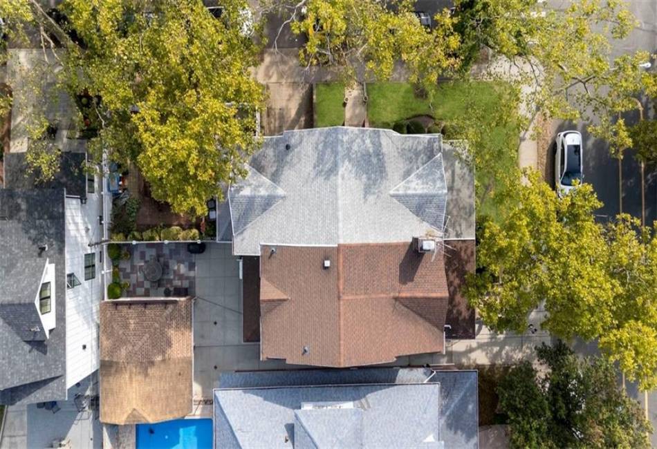 7523 Narrows Avenue, Brooklyn, New York 11209, 6 Bedrooms Bedrooms, ,3 BathroomsBathrooms,Residential,For Sale,Narrows,486479