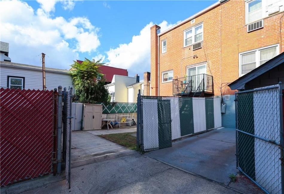 1480 93rd Street, Brooklyn, New York 11236, ,Residential,For Sale,93rd,486669