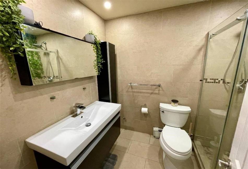 1081 72nd Street, Brooklyn, New York 11234, 3 Bedrooms Bedrooms, ,3 BathroomsBathrooms,Residential,For Sale,72nd,486678