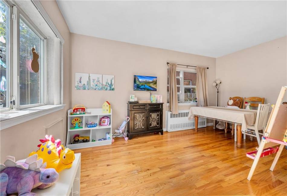 46 Bay 37th Street, Brooklyn, New York 11214, 9 Bedrooms Bedrooms, ,5 BathroomsBathrooms,Residential,For Sale,Bay 37th,486675