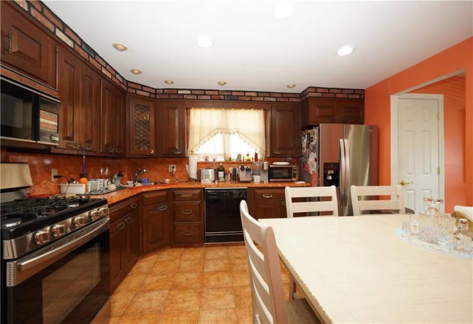 1858 84th Street, Brooklyn, New York 11214, 8 Bedrooms Bedrooms, ,3 BathroomsBathrooms,Residential,For Sale,84th,486736