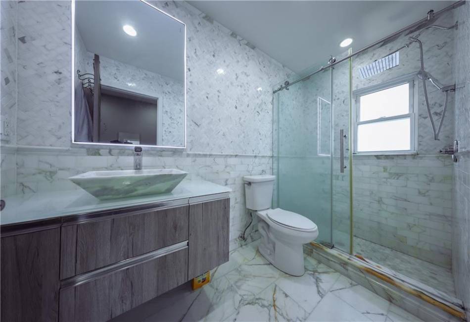 2127 Kimball Street, Brooklyn, New York 11234, 3 Bedrooms Bedrooms, ,4 BathroomsBathrooms,Residential,For Sale,Kimball,486781