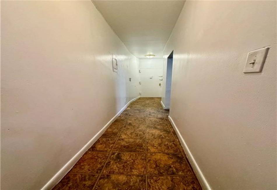 883 165th Street, Bronx, New York 10459, 2 Bedrooms Bedrooms, ,1 BathroomBathrooms,Residential,For Sale,165th,486785